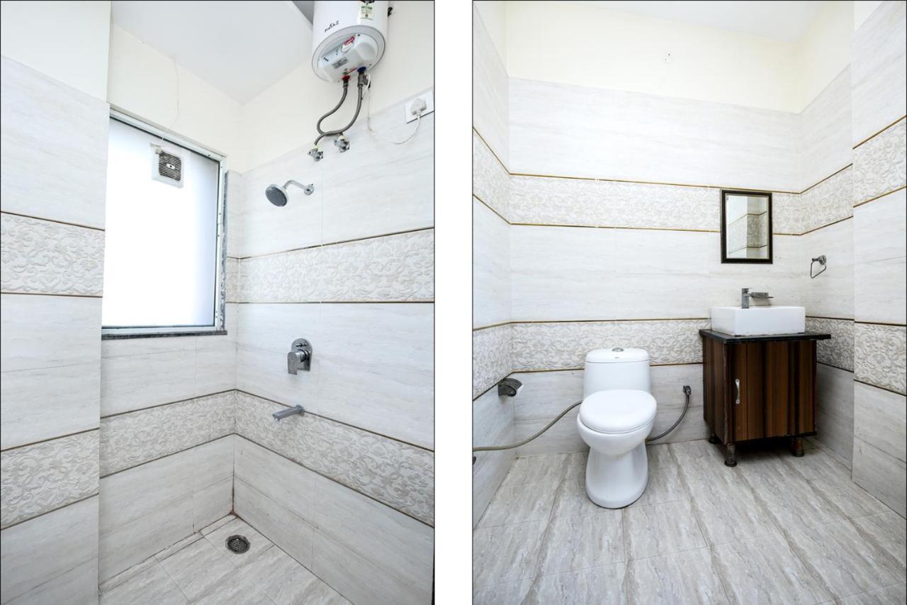 Hotel Jb Residency !! Luxurious & Royal Balcony Rooms !! Large Rooms Zirakpur Екстер'єр фото